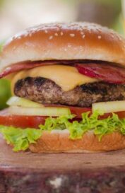 Beer bread burgers| Here is Best Craft Beer and Burger Paired